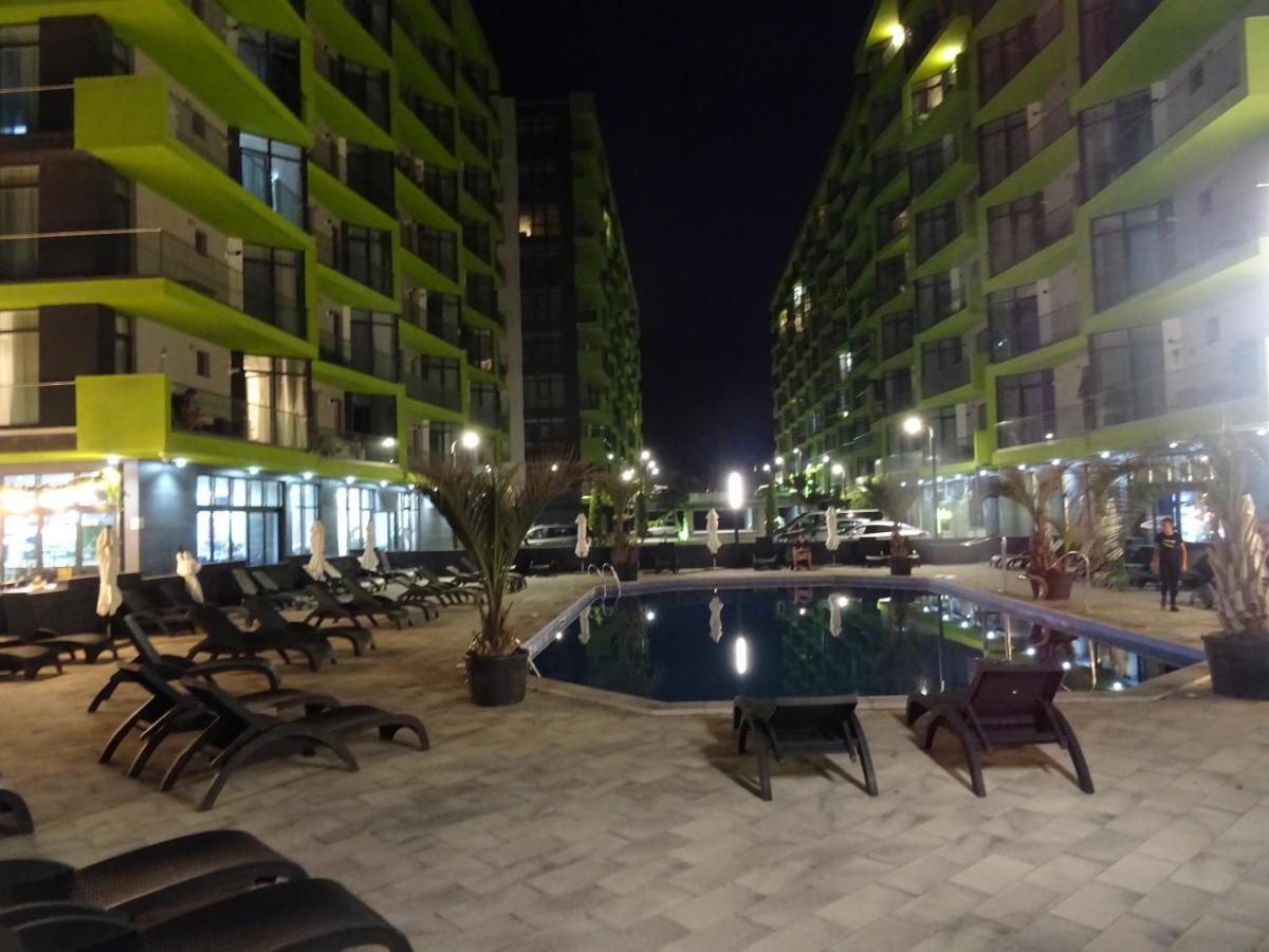 Teemo Beach Apartment, Alezzi Beach Resort Năvodari Eksteriør billede
