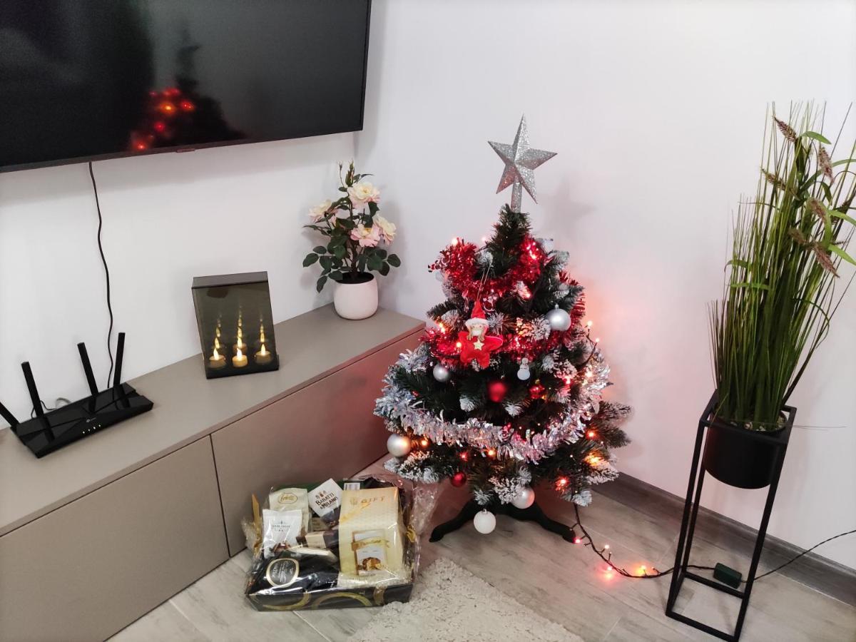 Teemo Beach Apartment, Alezzi Beach Resort Năvodari Eksteriør billede